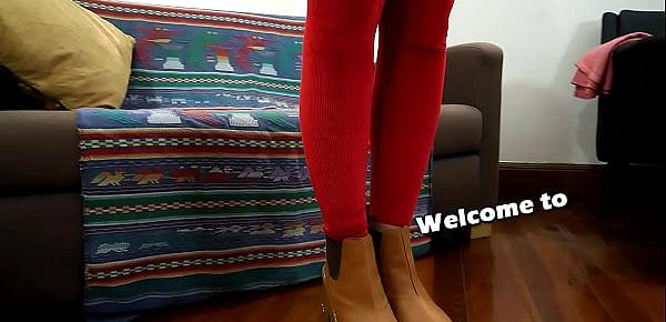  Perfect Cameltoe on Sexiest blonde in Tight Red Leggings